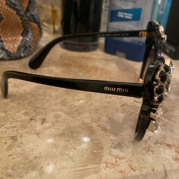 Miu miu sunglasses - Picture 2 of 4